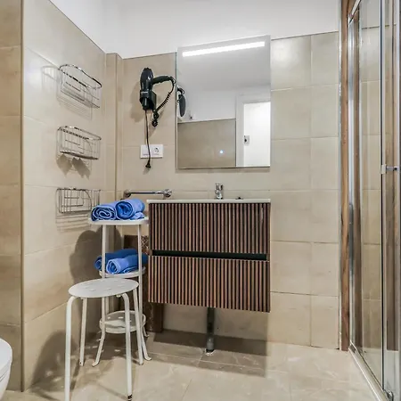 Beachside Comfort Canteras